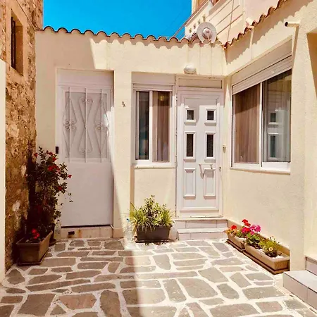 Old Town Wooden-garden House