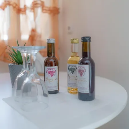 Old Town Wooden-garden House Apartman *