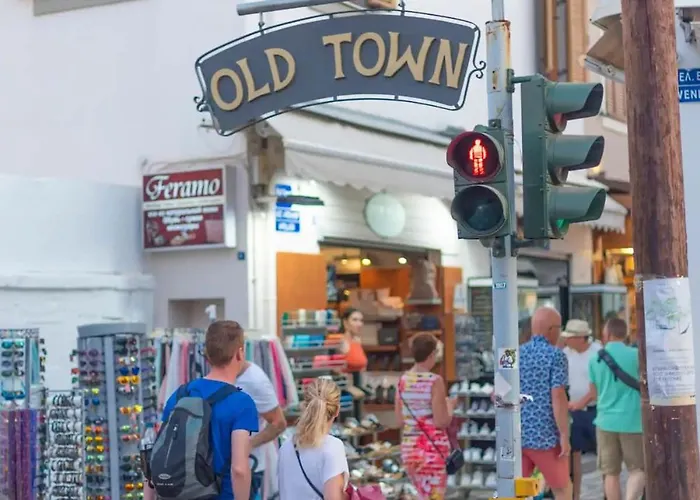 Old Town Wooden-garden House Daire