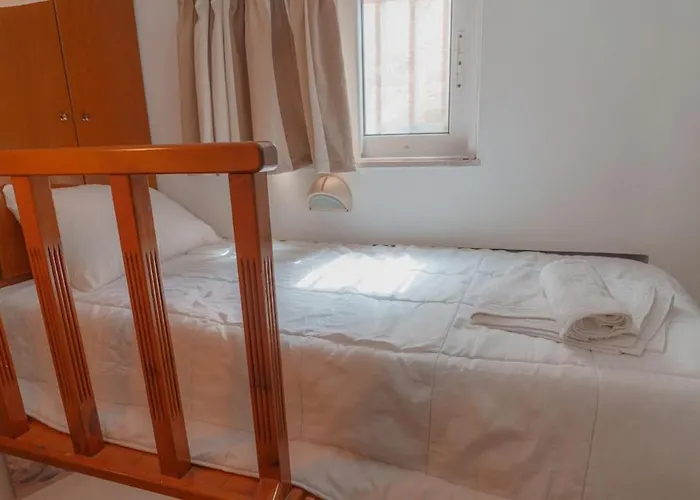 Old Town Wooden-garden House コス・タウン